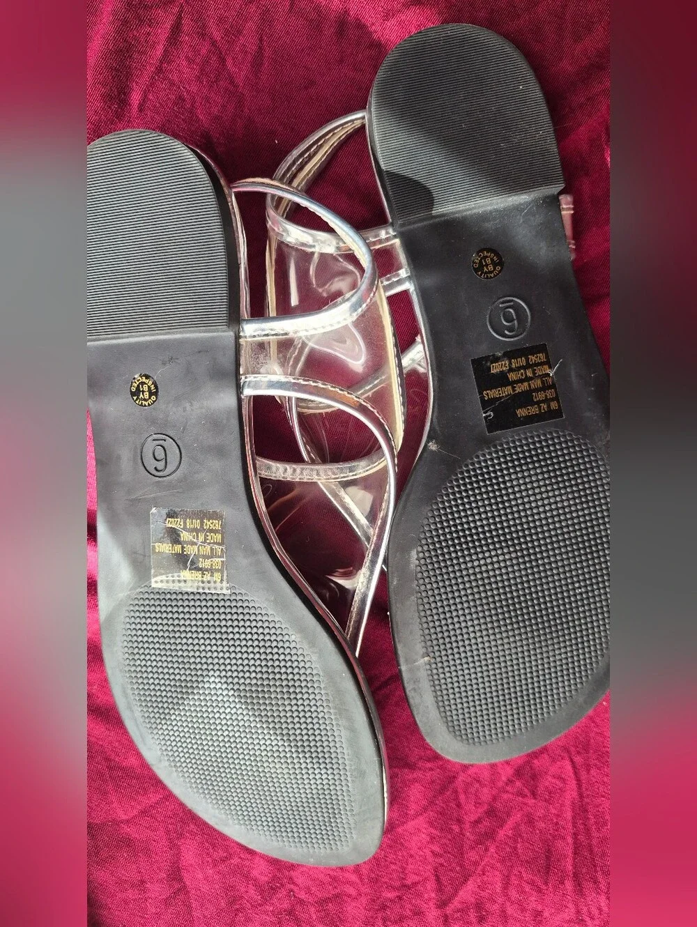 Arizona Jean Co Brenna Silver Metallic Clear Strap Sandals Size 6